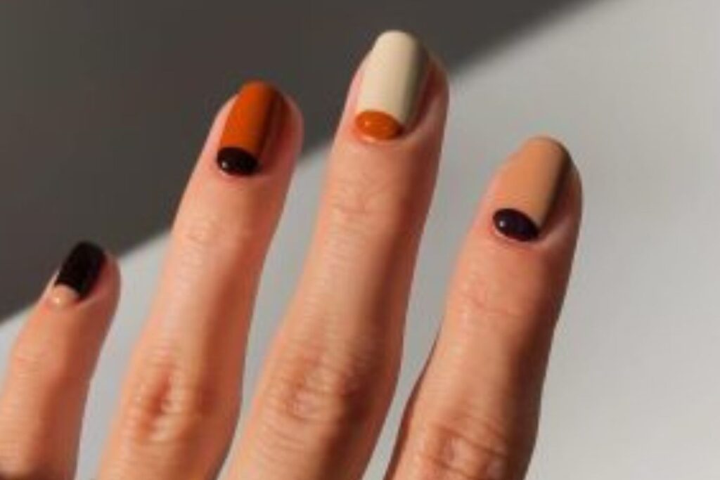 Pink Nails Design featuring soft hues, shimmer accents, and a graceful shape—perfect for every beauty lover, from teenage girls to teachers, housewives, and brides seeking a chic, versatile manicure.