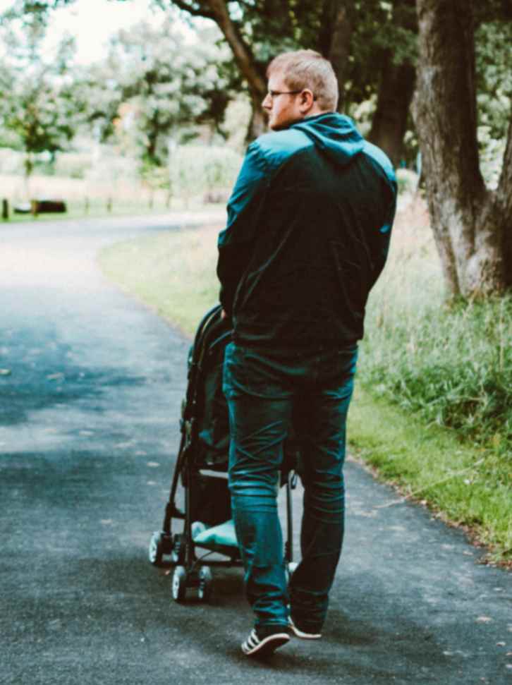 Stylish Casual Menswear: Comfortable Urban Fashion Trends for Modern Guys

