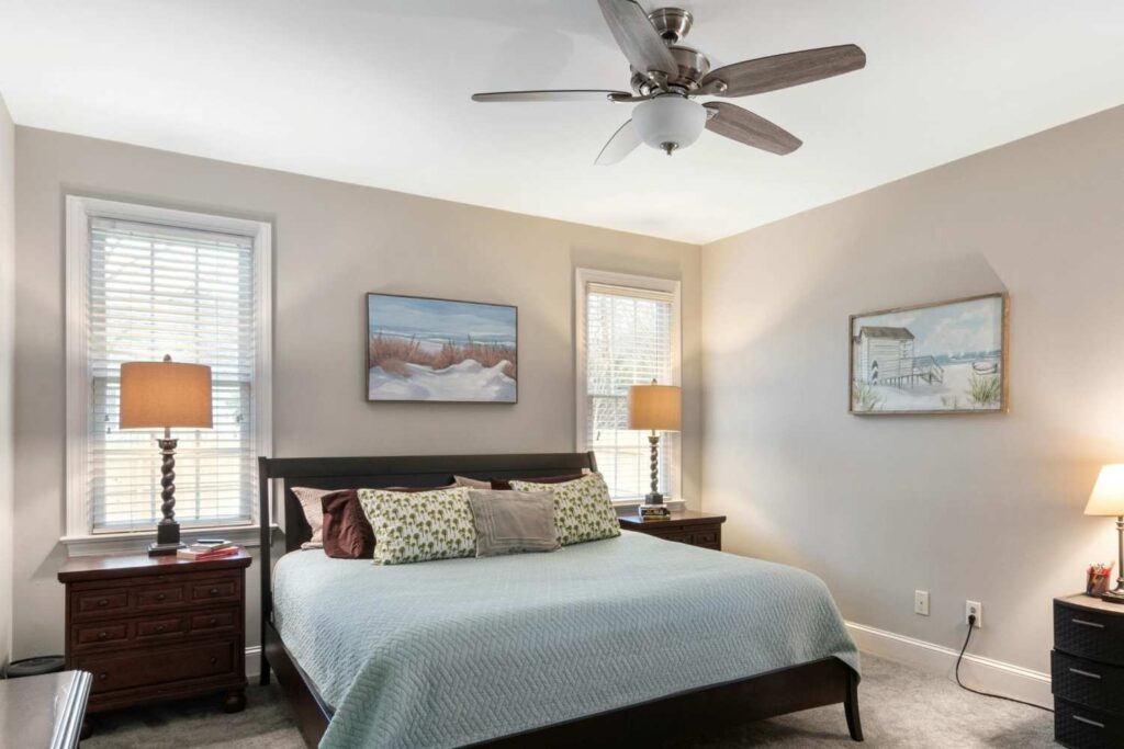 Stylish black and white dream bedroom with elegant decor, cozy bedding, and chic minimalist furniture. Perfect for beauty lovers, brides, and modern women seeking luxury & simplicity.