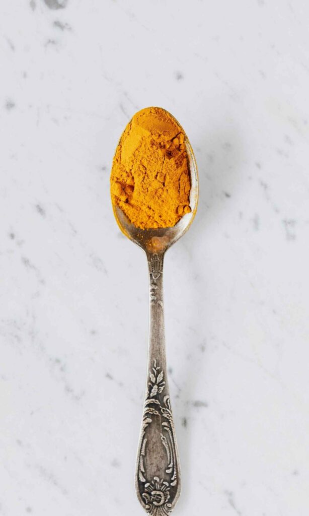 Discover the best fitness-boosting foods for women—superfoods, protein-rich meals, and energy-enhancing snacks for beauty lovers, brides, students, and busy professionals. Improve strength, glow, and wellness with these must-eat foods!