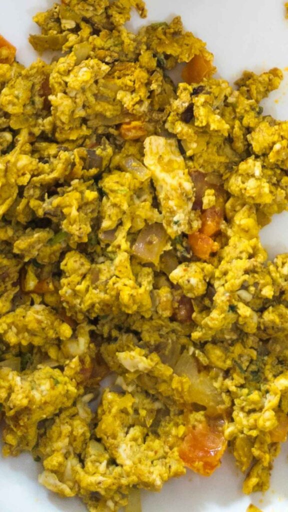 Healthy breakfast ideas for beauty lovers – quick, delicious, and glowing skin-friendly meals! Perfect for busy women, college girls, brides, and teachers. High-protein smoothie bowls, avocado toast, overnight oats, and chia pudding for energy and beauty. Easy recipes for weight loss, clear skin, and a fresh morning start.